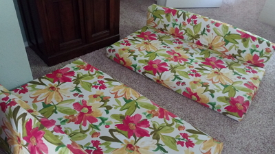 Click to see Anne's new RV cushions.